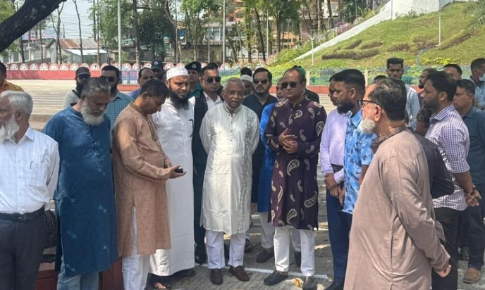 শ্রমিকদের শুধু বেতন নয়, বোনাসও পরিশোধ করা হয়েছে: শ্রমমন্ত্রী